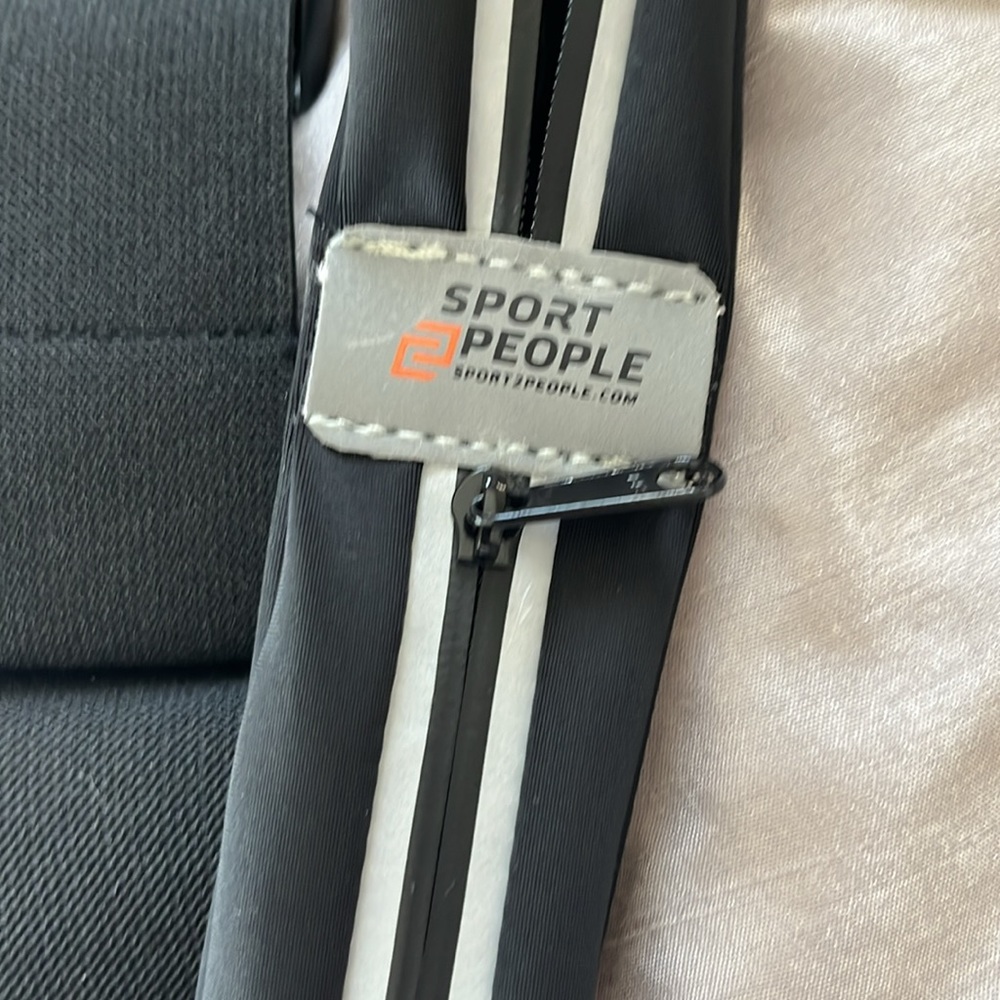 Running body purse. - Picture 2 of 4